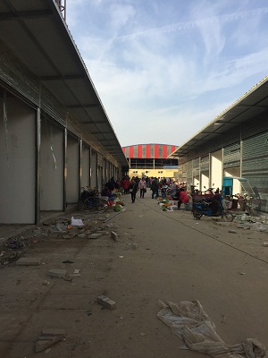 锦绣龙城菜市场